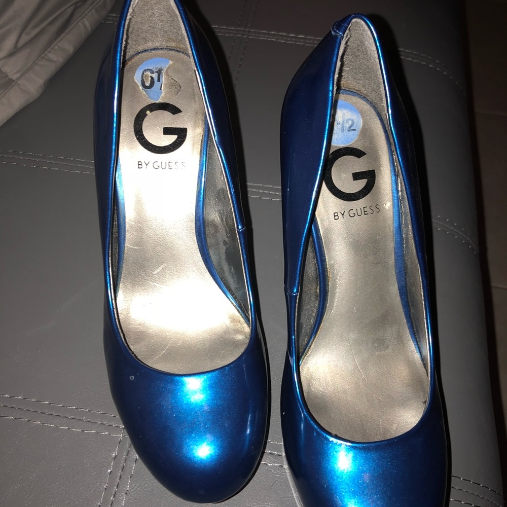 Blue Guess 4 inch heels